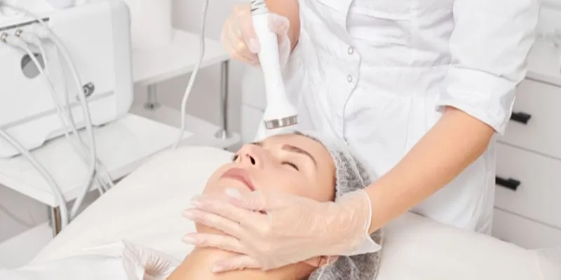 Độ xâm lấn Công nghệ Laser điều trị nám